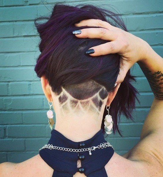 Nacken Undercut mit Design