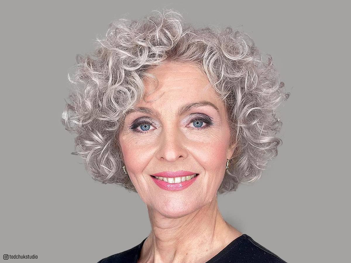 Die 20 besten Frisuren für Frauen über 60, die Sie jünger aussehen lassen