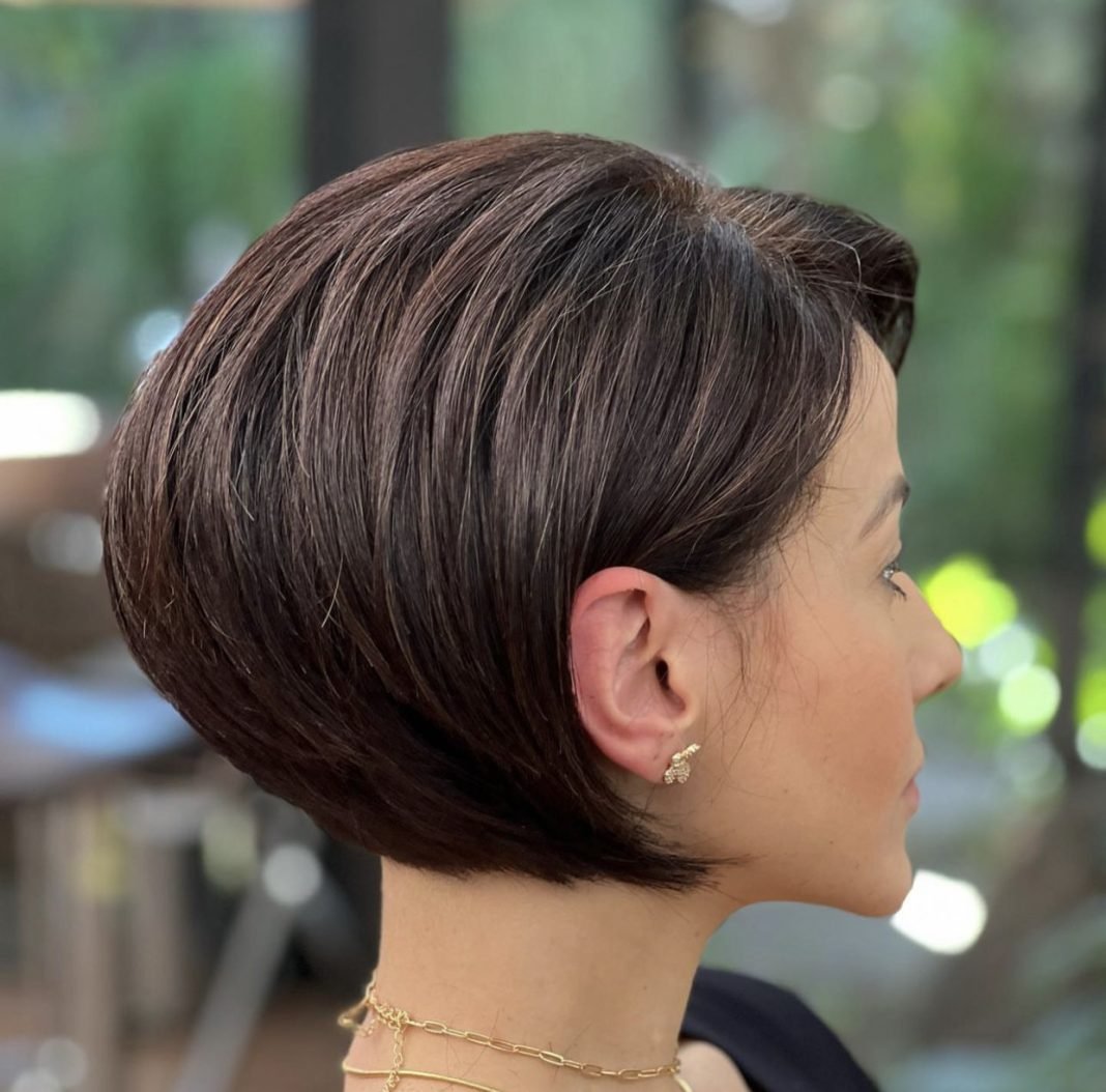 15 coole Kurzhaarfrisuren für Frauen im Jahr 2023