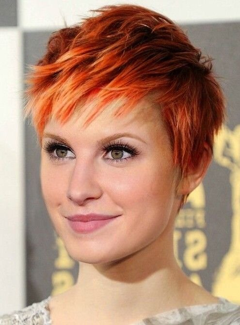 Ich sehe immer gerne neu aus - Elegante und ästhetische Frisuren